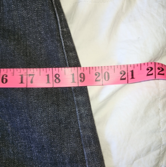 Garage black stretch denim button front miniskirt in size medium - Picture 5 of 12